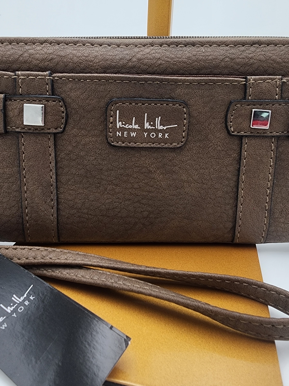 Nicole Miller New York Brown Men’s Crossbody Wallet